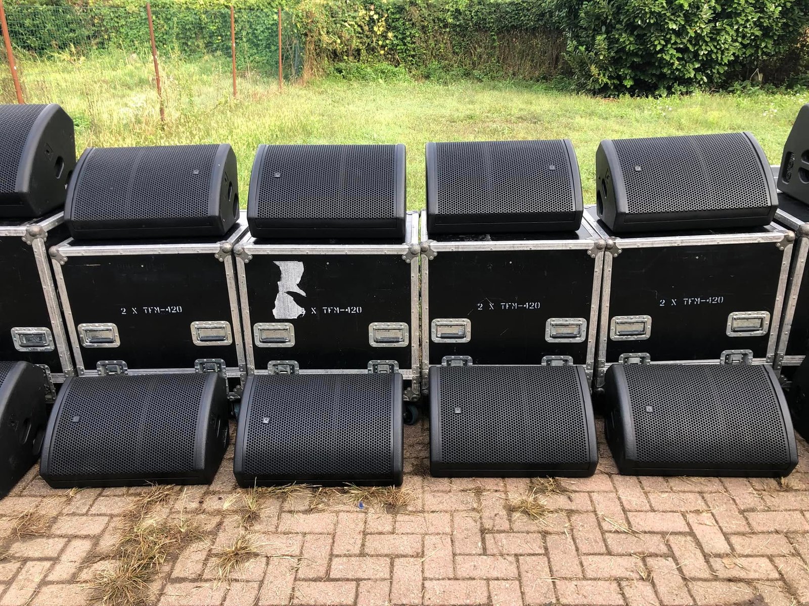 Turbosound TSW124 subwoofer