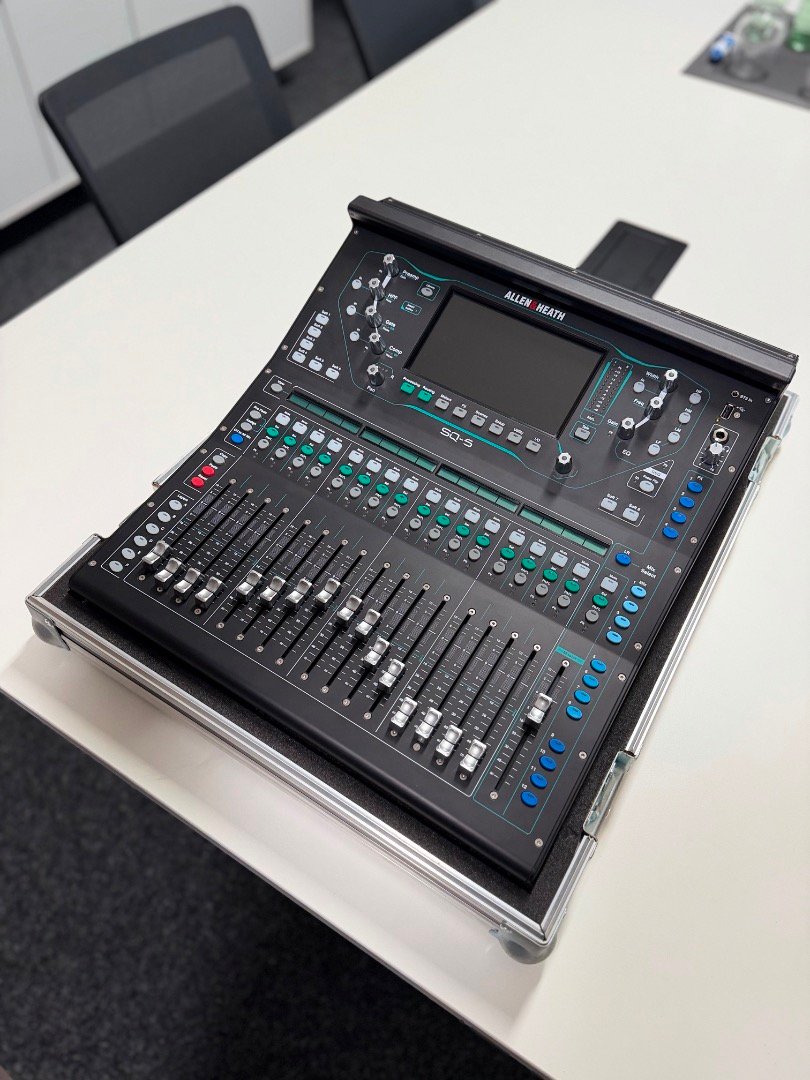 Buy Allen & Heath SQ5 Console
