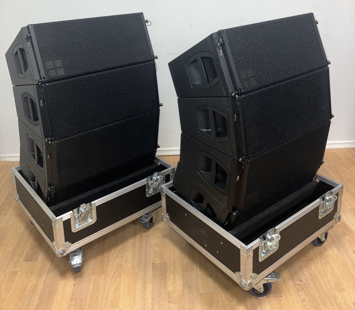 Buy d&b Y8 Top Line Array Speaker